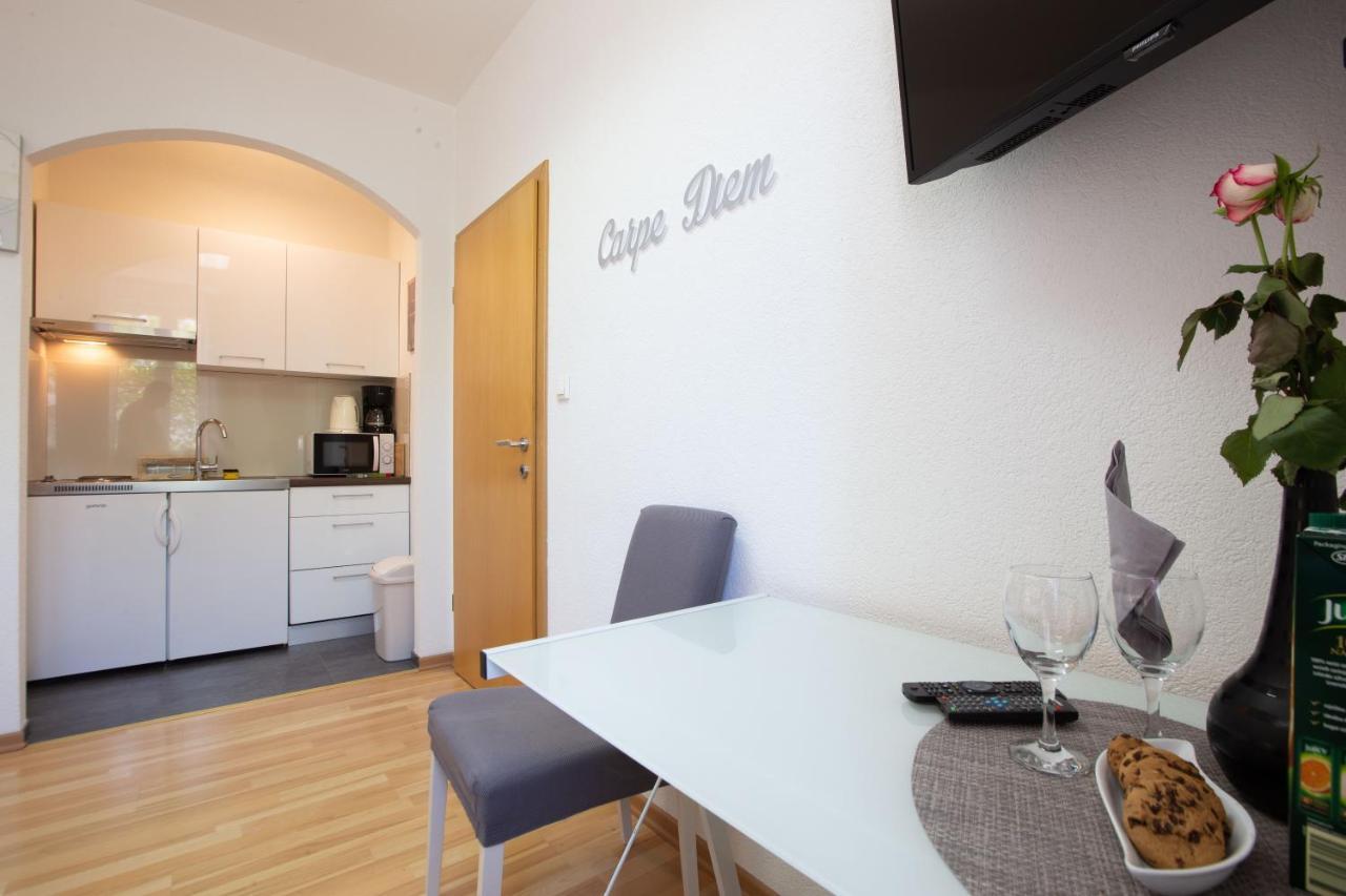 Lilly Studio Apartments Задар Экстерьер фото