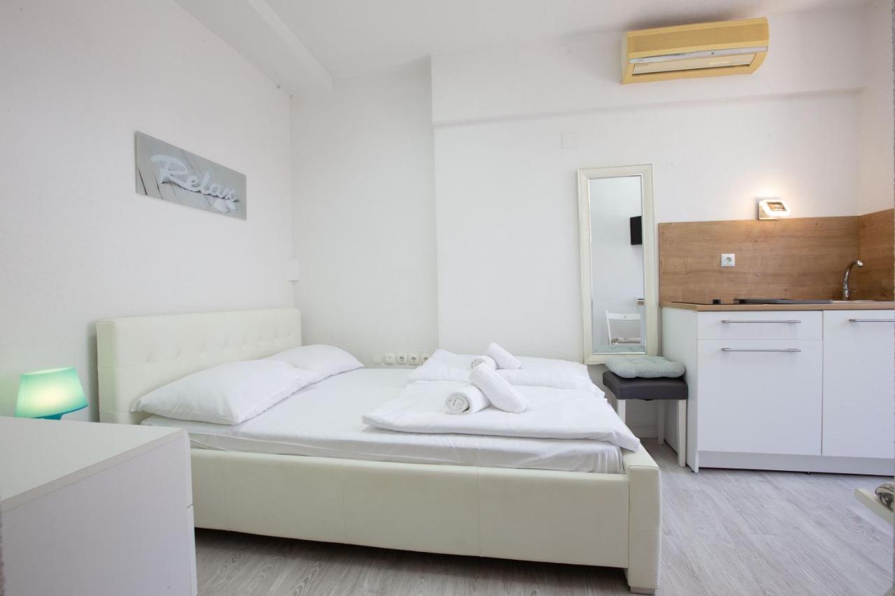 Lilly Studio Apartments Задар Экстерьер фото